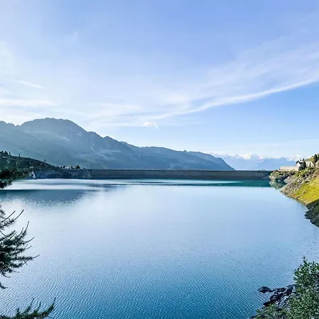 Le Muveran V8 By Interhome *