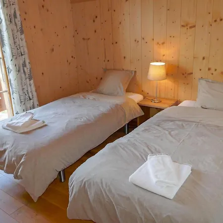 Le Muveran V8 By Interhome Alpesi faház *
