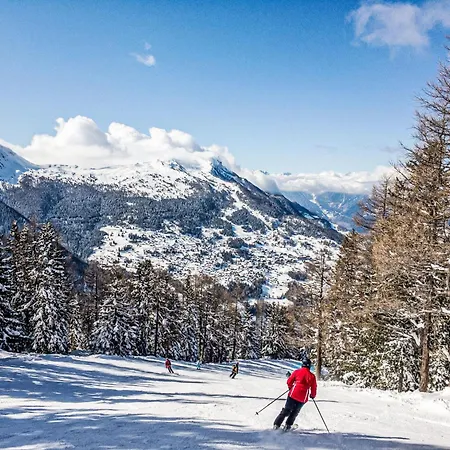 Le Muveran V8 By Interhome *