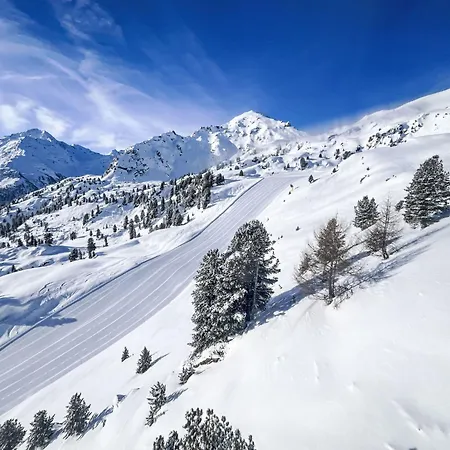 Le Muveran V8 By Interhome *