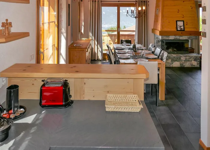 Le Muveran V8 By Interhome